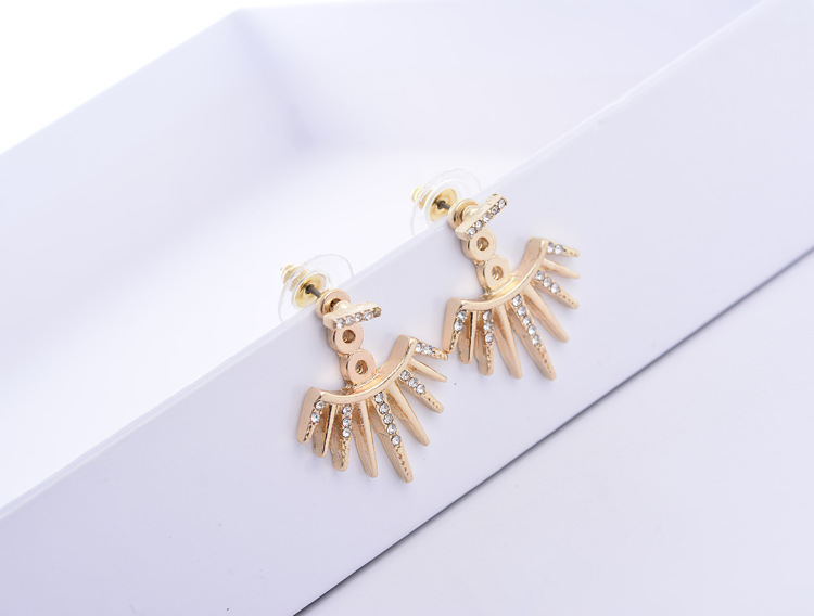 European American Style Brand Same Style Silver Earrings Personalized Exquisite Fan-Shaped Gem Stud Earrings for Women detail image 7