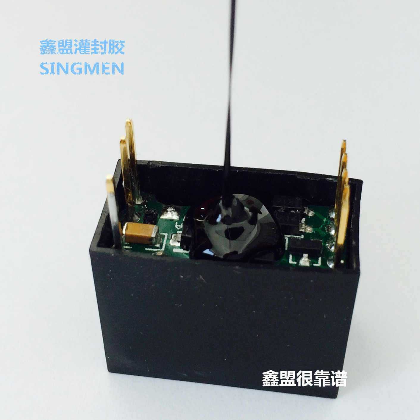 聚氨酯胶粘剂：连接新材料世界的桥梁