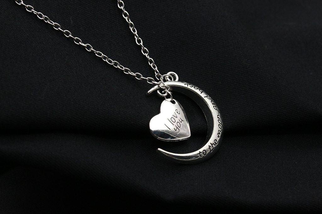 Korean New Moon Love Necklace Sweater Chain display picture 13
