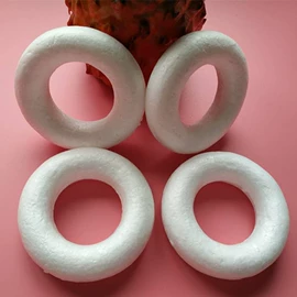 其他泡沫塑料;泡沫球;圣诞装饰品