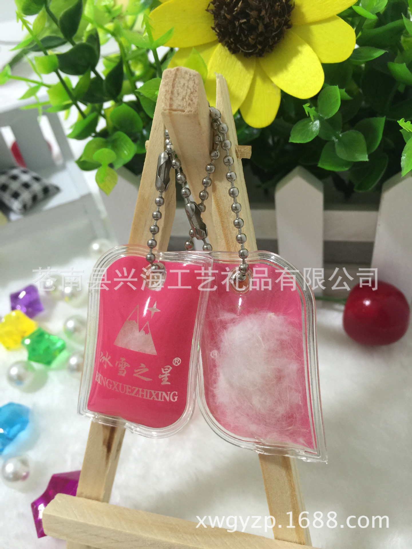 供应羽绒充气商标  羽绒充气吊牌 透明羽绒充气挂件