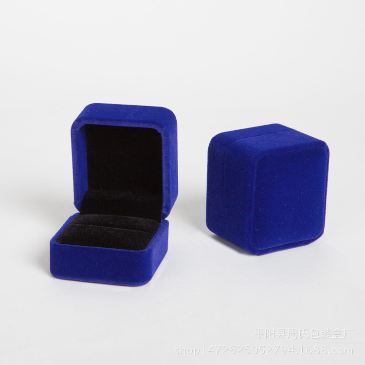 다크 블루; 5*5.5*4