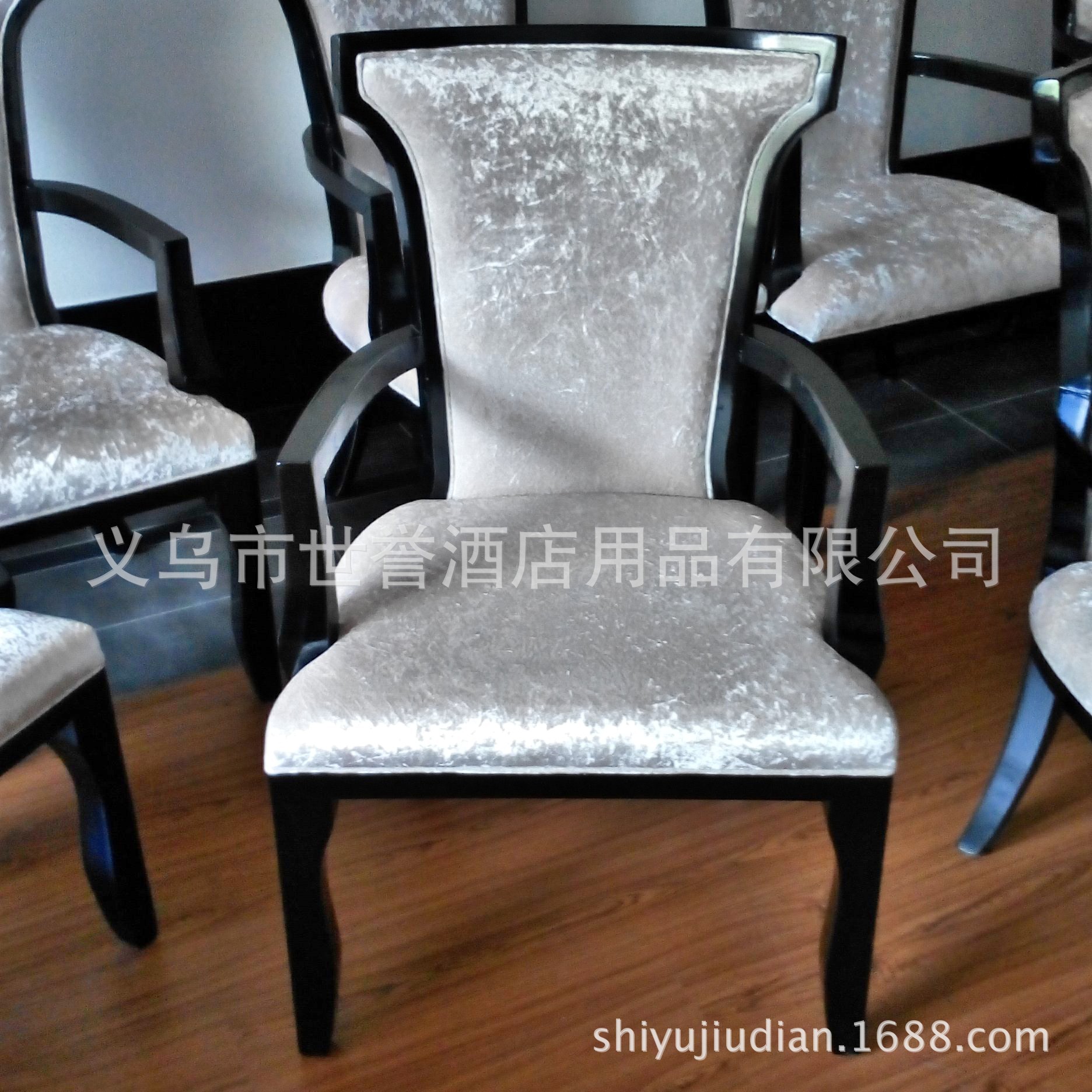 C360_2016-06-17-12-00-50-554