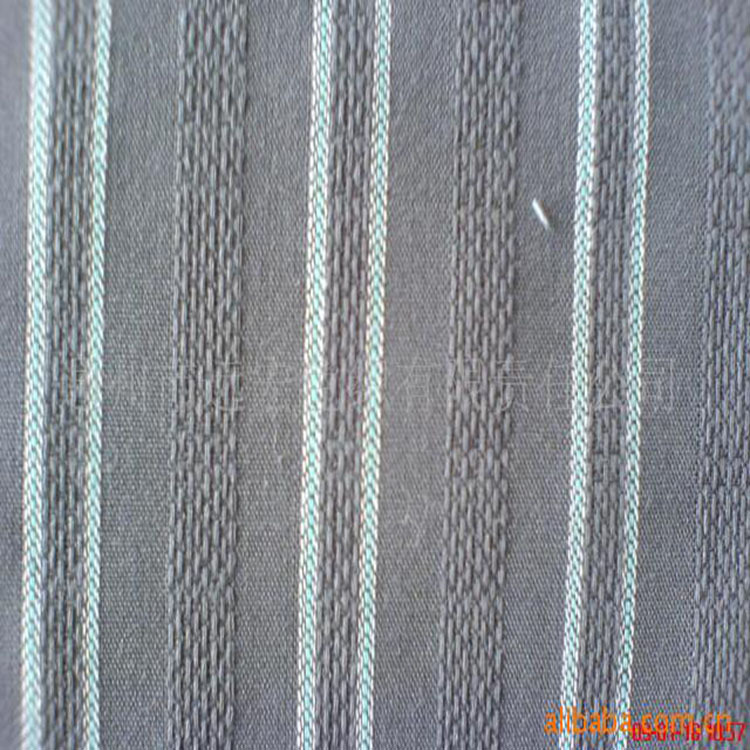 现货供应60支高密提花面料 涤纶条形几何印花色织布