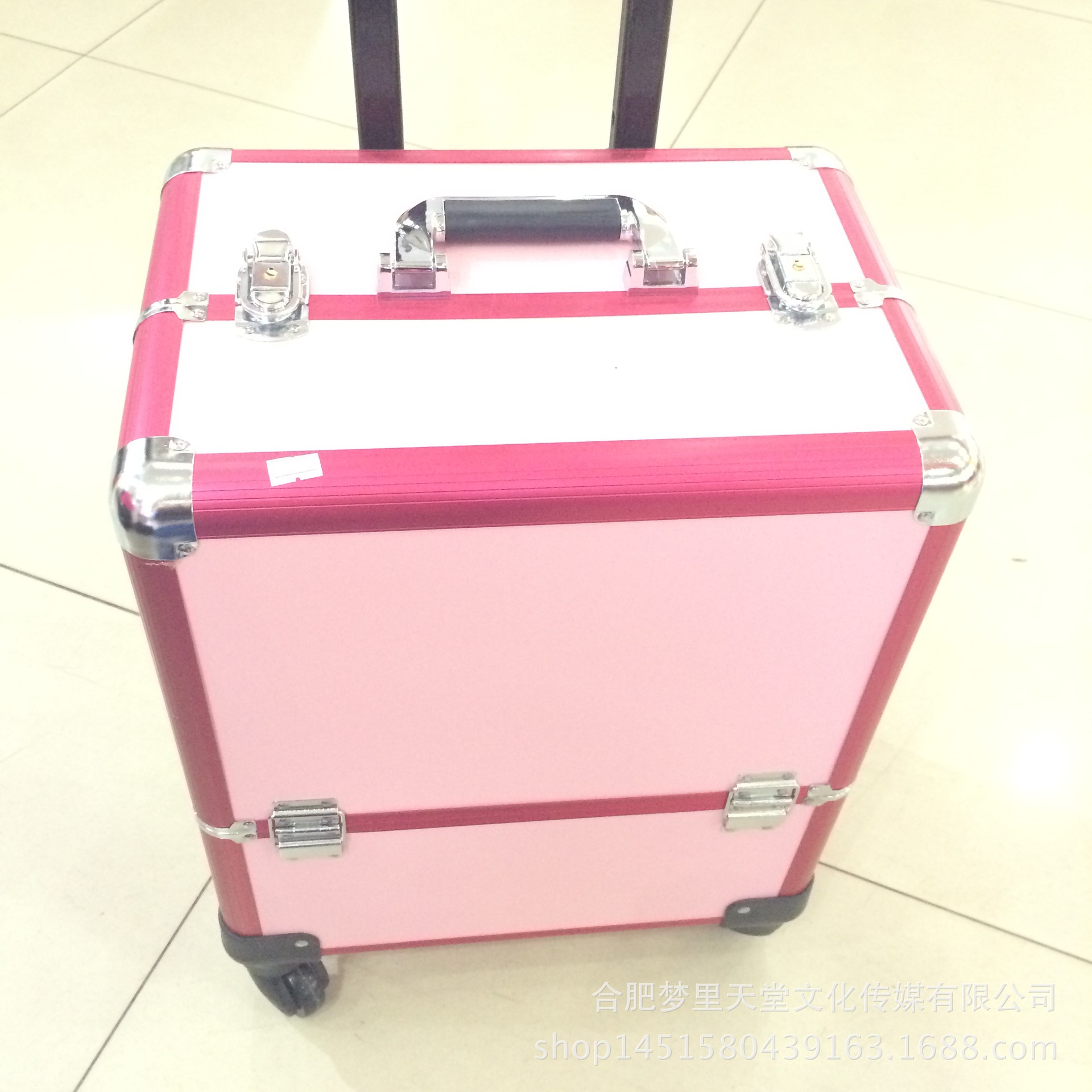 7E727193-68AD-4774-8B0C-5E75D3