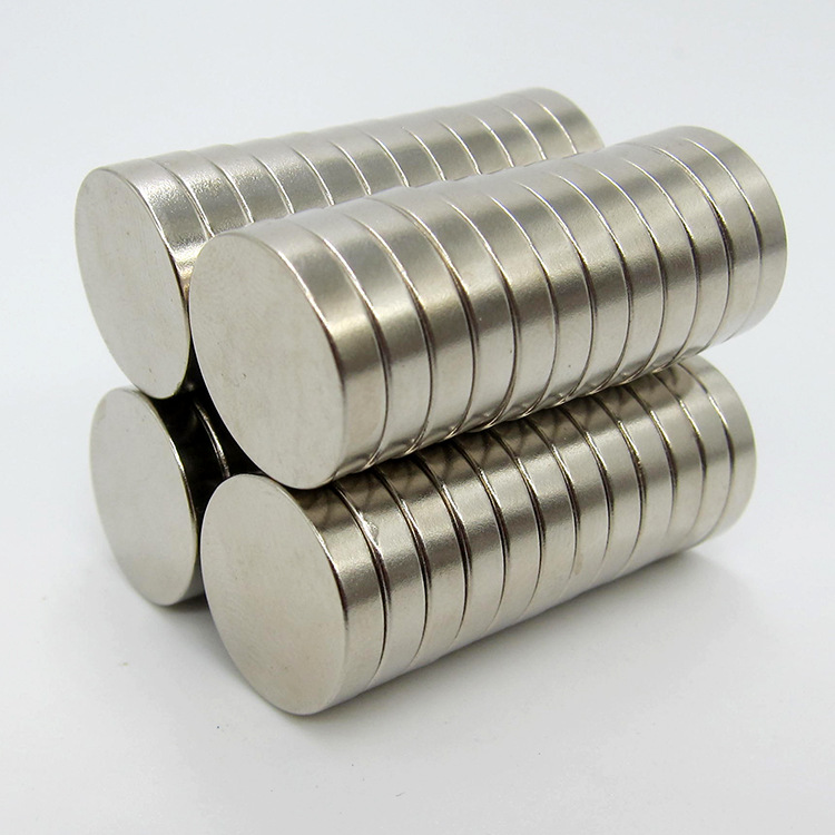 磁铁厂家 外贸磁铁 圆形强磁 镀镍强磁 钕铁硼磁铁15x3