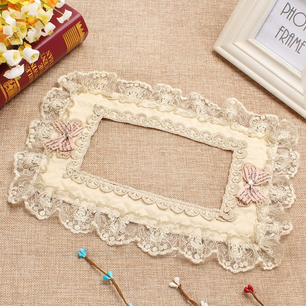 Off-white double-open square