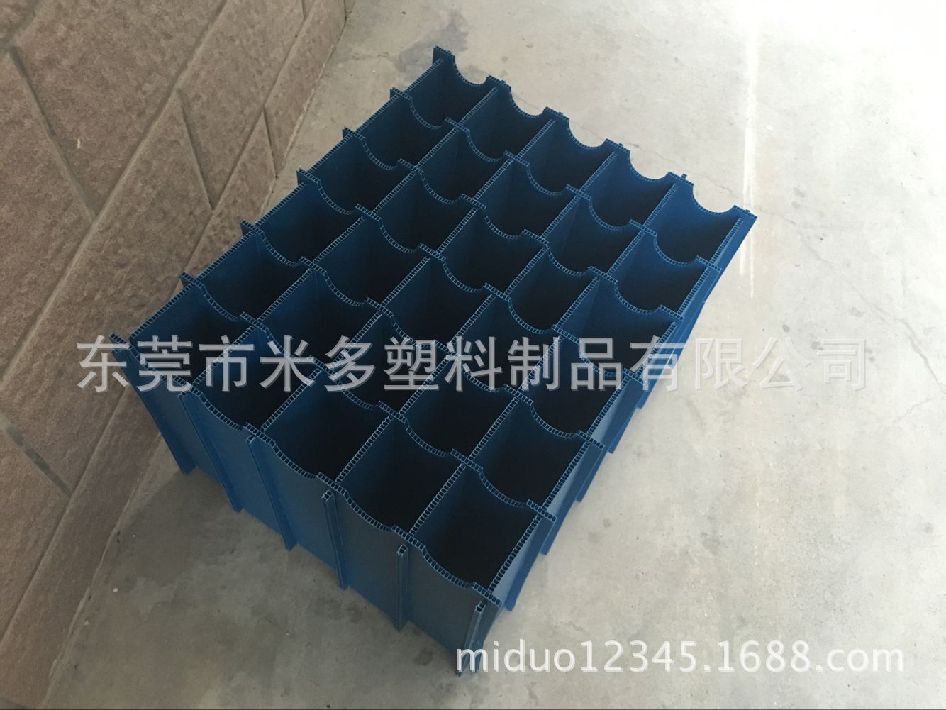 深圳五金厂周转蓝色塑料中空板刀卡 格子尺寸定做瓦楞板刀卡