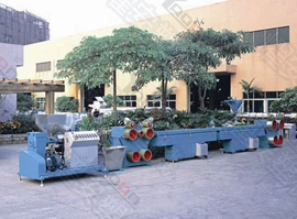 塑料挤出机;塑料管材设备;塑料造粒机