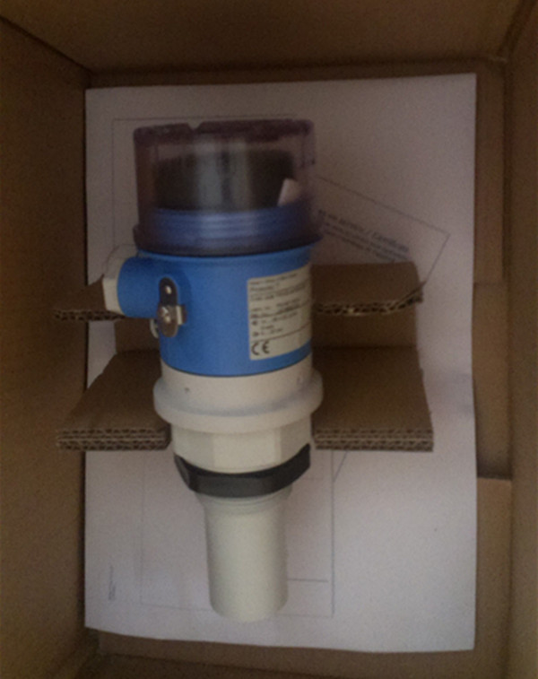 德国E+H超声波液位计FMU30-AAHEABGHF液位计8米量程FMU30-1020/0