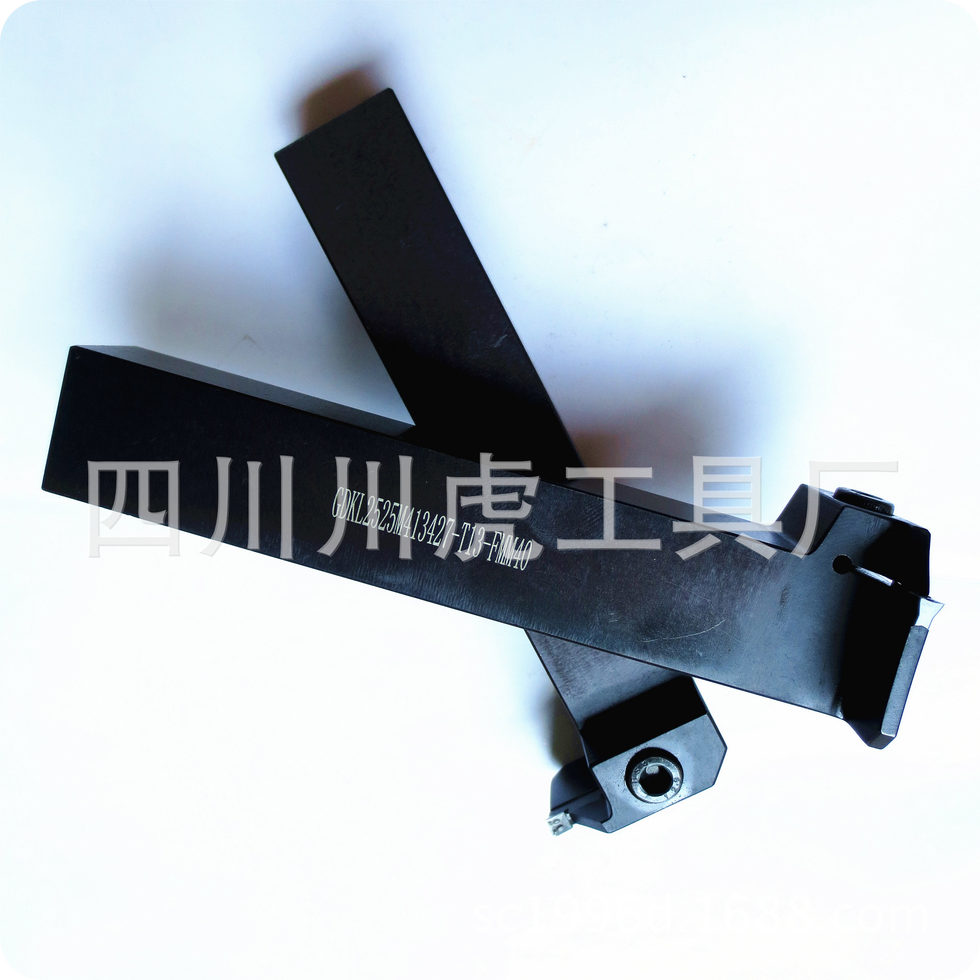 413-427端面槽车刀/左手端面槽：GDKL2525M413427-T13-FMM40