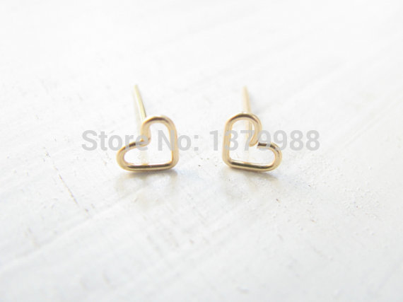 Fashion Heart Plating Alloy No Inlaid Earrings Ear Studs display picture 9