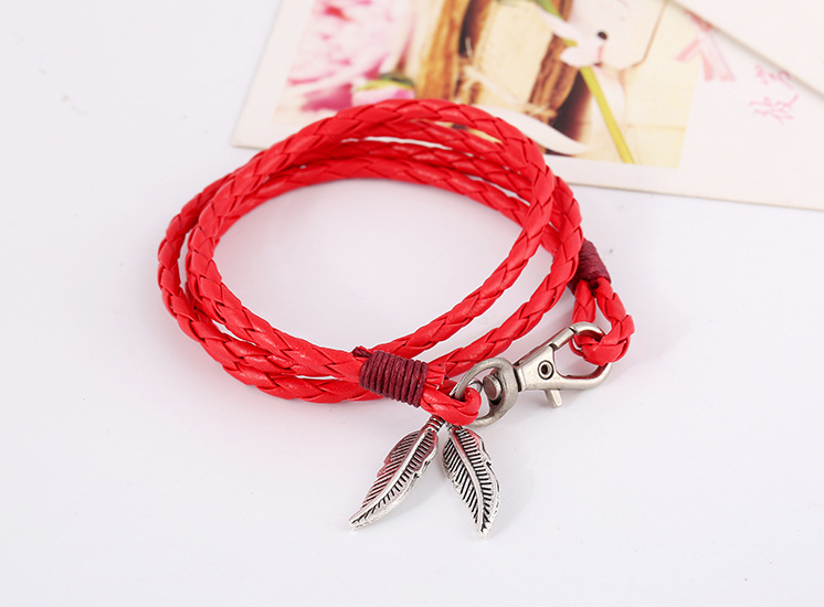 Fashion New Hand-woven Ethnic Leather Bracelet display picture 6