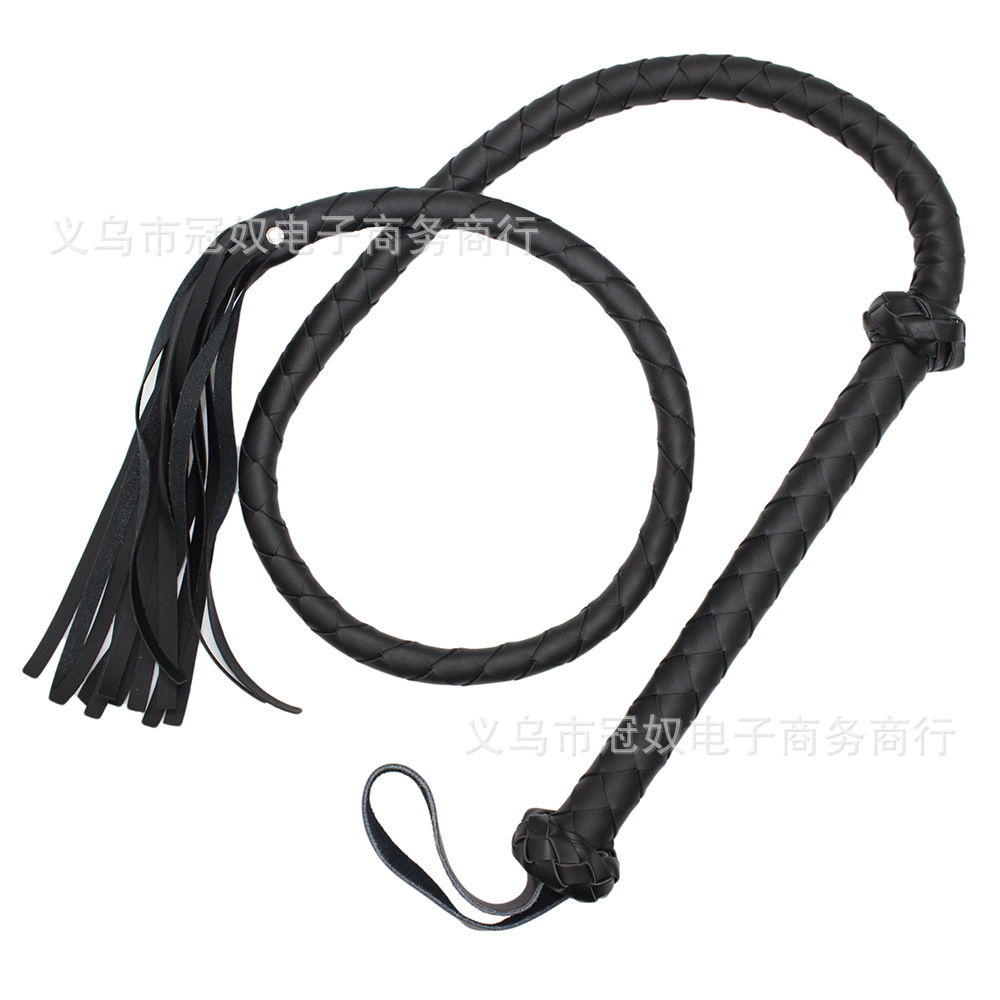 厂家一件代发SM情趣女王皮鞭黑红条纹鞭性爱调情鞭子现货批发-阿里巴巴