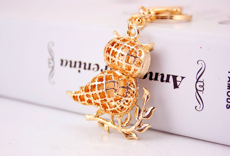 34g Weight Alloy, Metal Material Owl Pattern Unisex Gender White Color Dripping Oil White Shell Owl Car Keychain 6