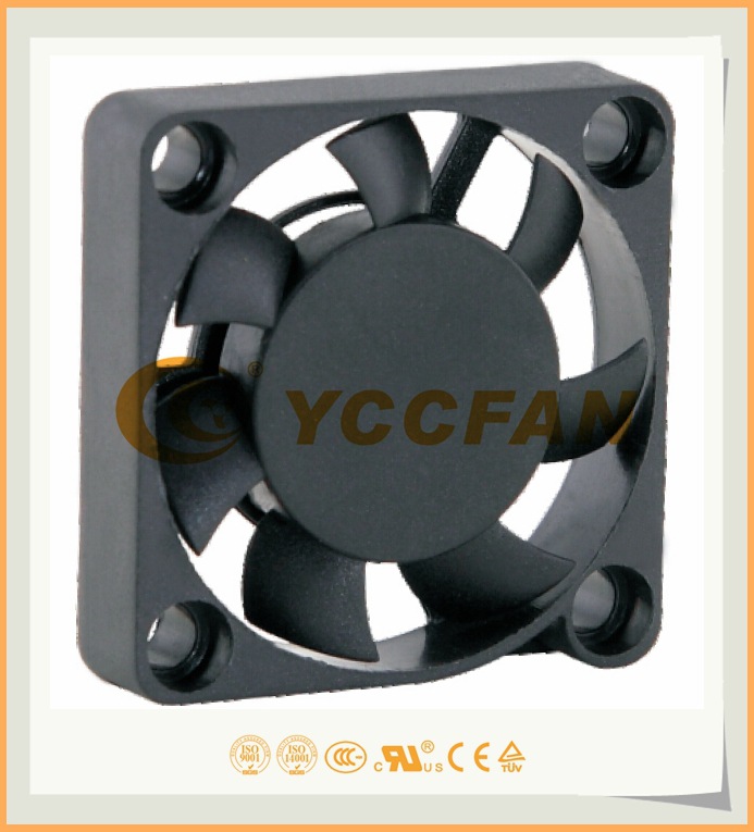 厂家直销 轴流风扇 DC3007  30×30×7mm   小型树莓派散热风扇