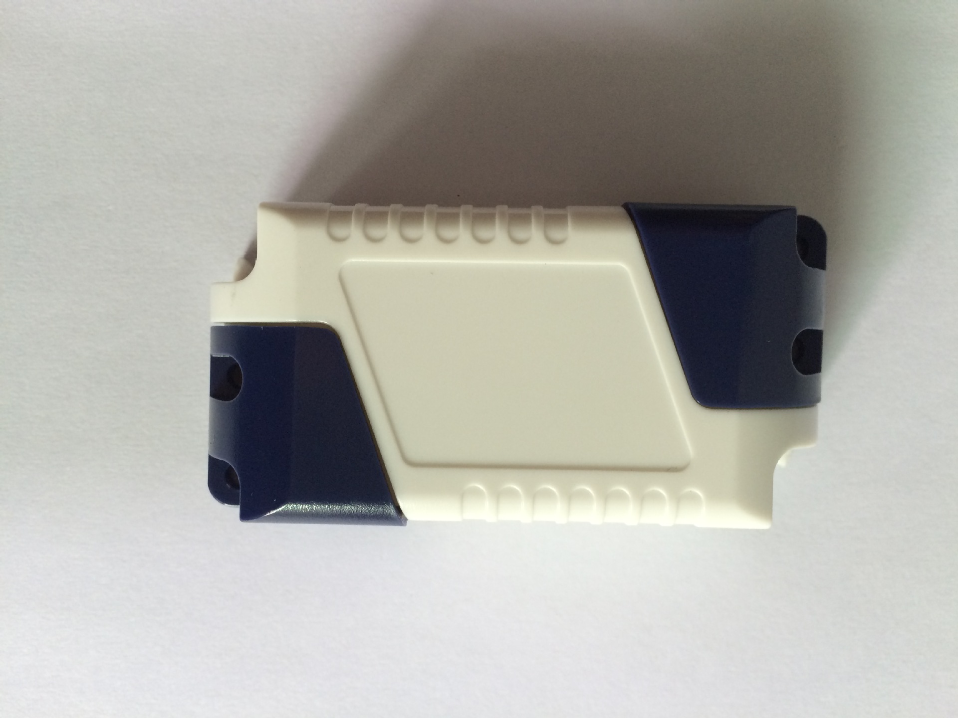 供应3W塑胶电源盒PC V0防火塑料电源外壳 面板灯专用外壳厂家