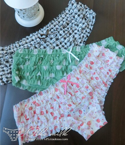 303 Cute and Sweet Cake Layer Lace Low Waist Women’s Panties Mesh Cute Sexy Lace Women’s Panties
