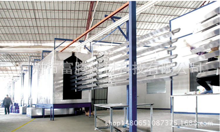 2426623408_1622649037