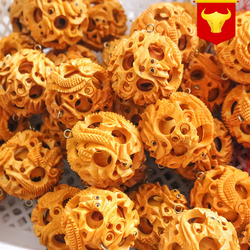 Tao wood carved car interior hanging ornament dragon road to success car accessory safe entry and exit home decoration living room entryway