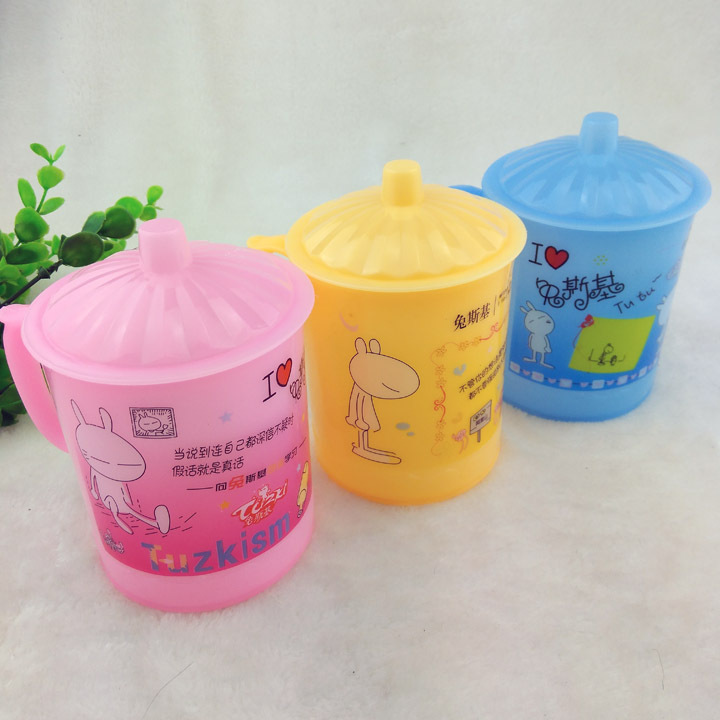 G1 214 302 # taza de plástico con tapa taza de cepillo de dientes taza de plástico regalo 2 yuanes Tienda Al Por Mayor image 2