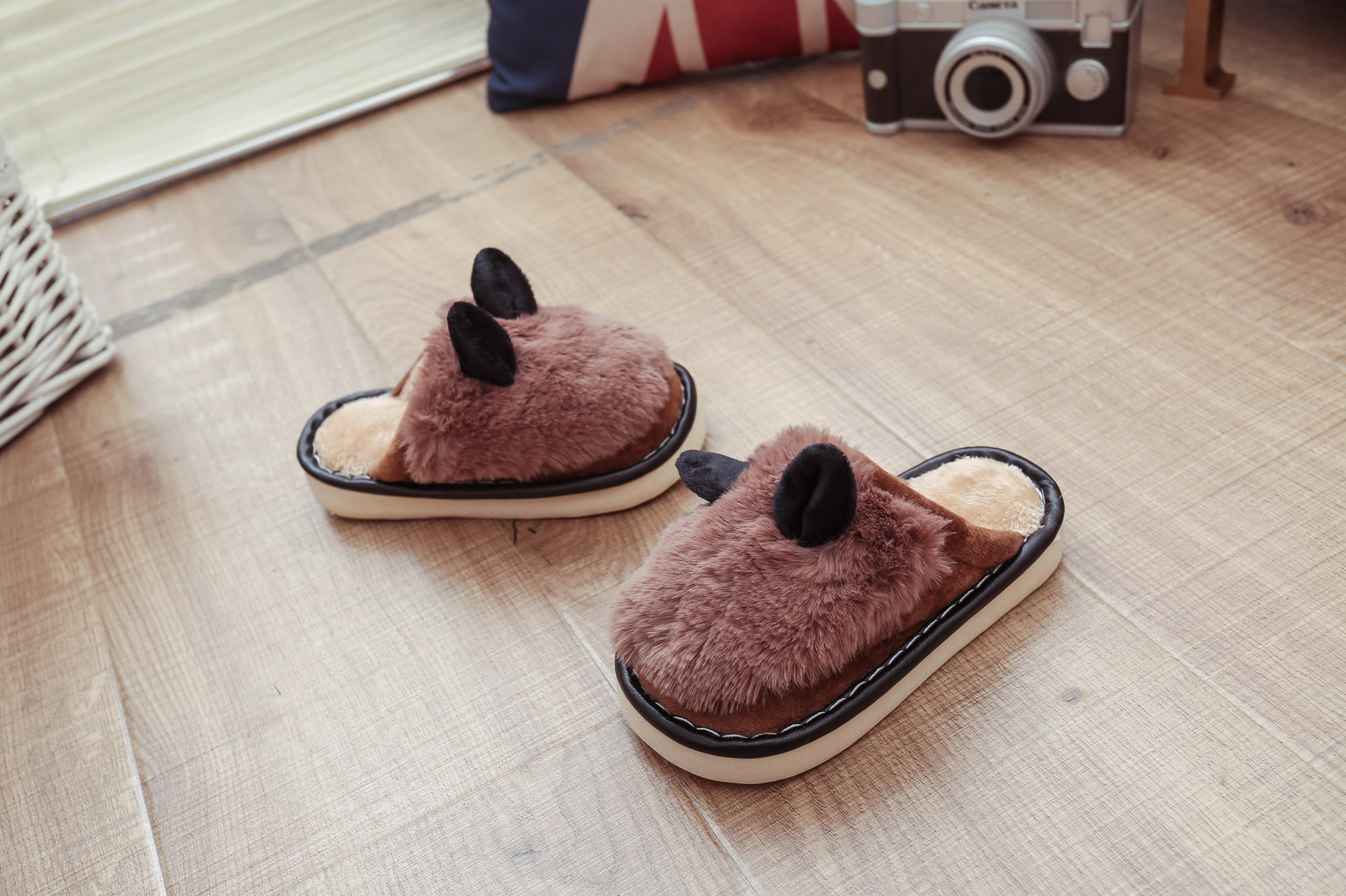 Pantoufles enfants en suède pour hiver - semelle caoutchouc - Ref 1014158 Image 24