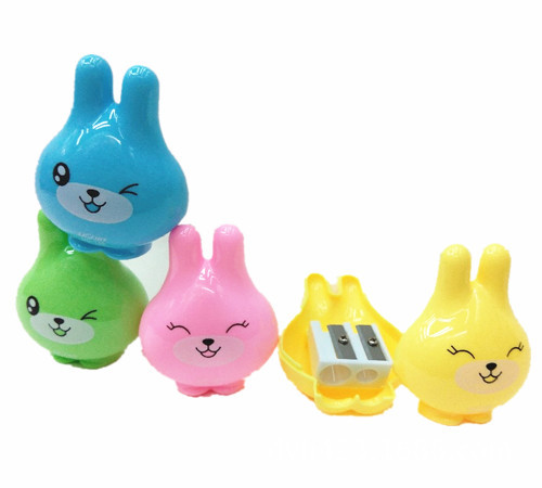 UC-136A卷笔刀 展1