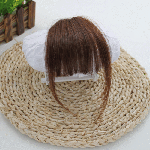 Wig with sideburns and bangs, medium thick style, natural bangs