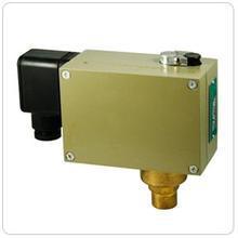 厂家D504/7D-Z双触点压力控制器D504/7D-Z 现货