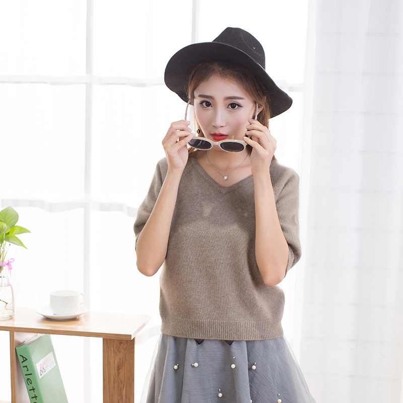 On behalf of Europe station new pattern Ladies Mink cashmere sweater half sleeve Easy Cashmere sweater monochrome Primer Sweater