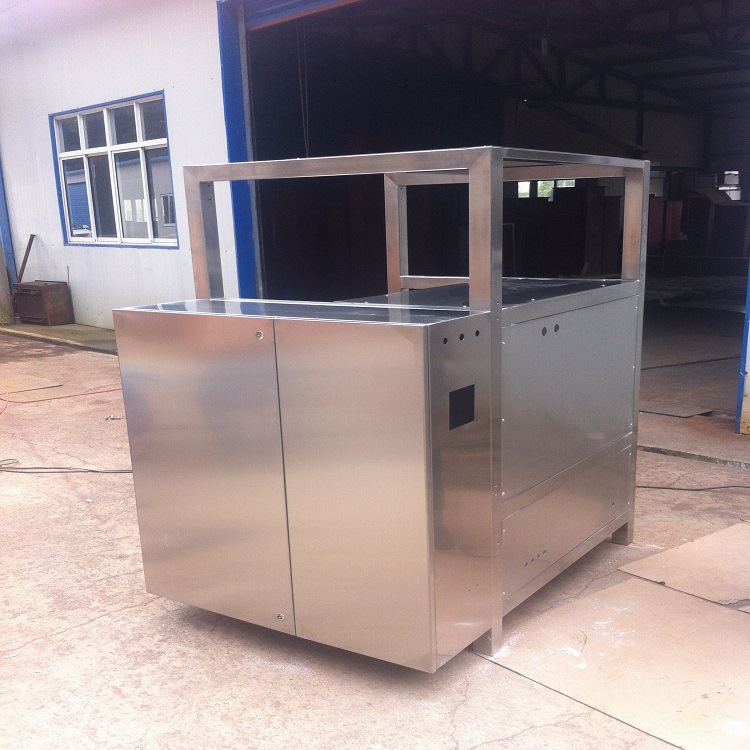 不锈钢机柜冲压件翻边金属制品钣金架配电柜操作台