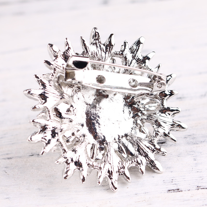 Broche coréenne en strass avec grosse perle et nouvelle mode pour femme, polyvalente et populaire_voghion.com
