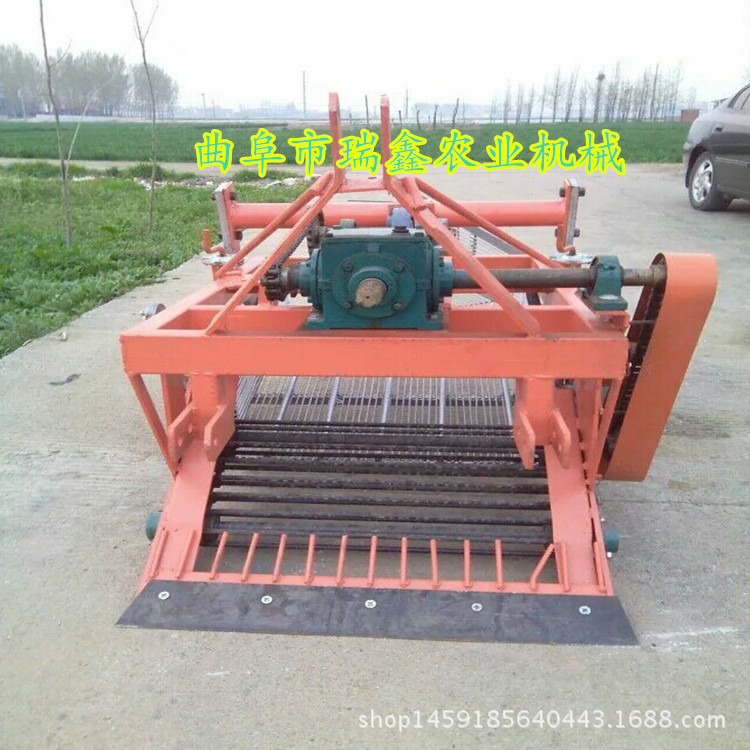手扶车带动的收获机 收获机厂家 新款二合一型马铃薯收获机