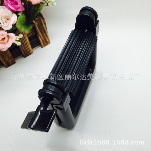 SQU002塑料挤膏器