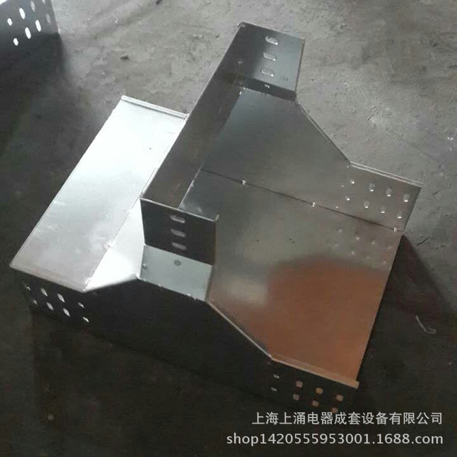 桥架水平异径三通图片,桥架三通大全,桥架三通规格型号_大山谷图库