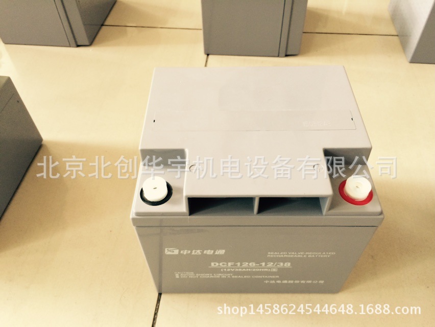 12V38