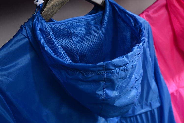 3113278099_1202196757