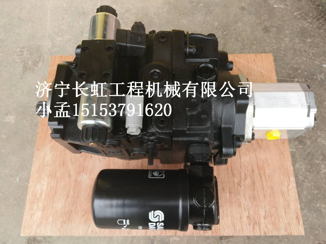 现货供应山推SR20压路机配件263-65-01000 SR20双联泵