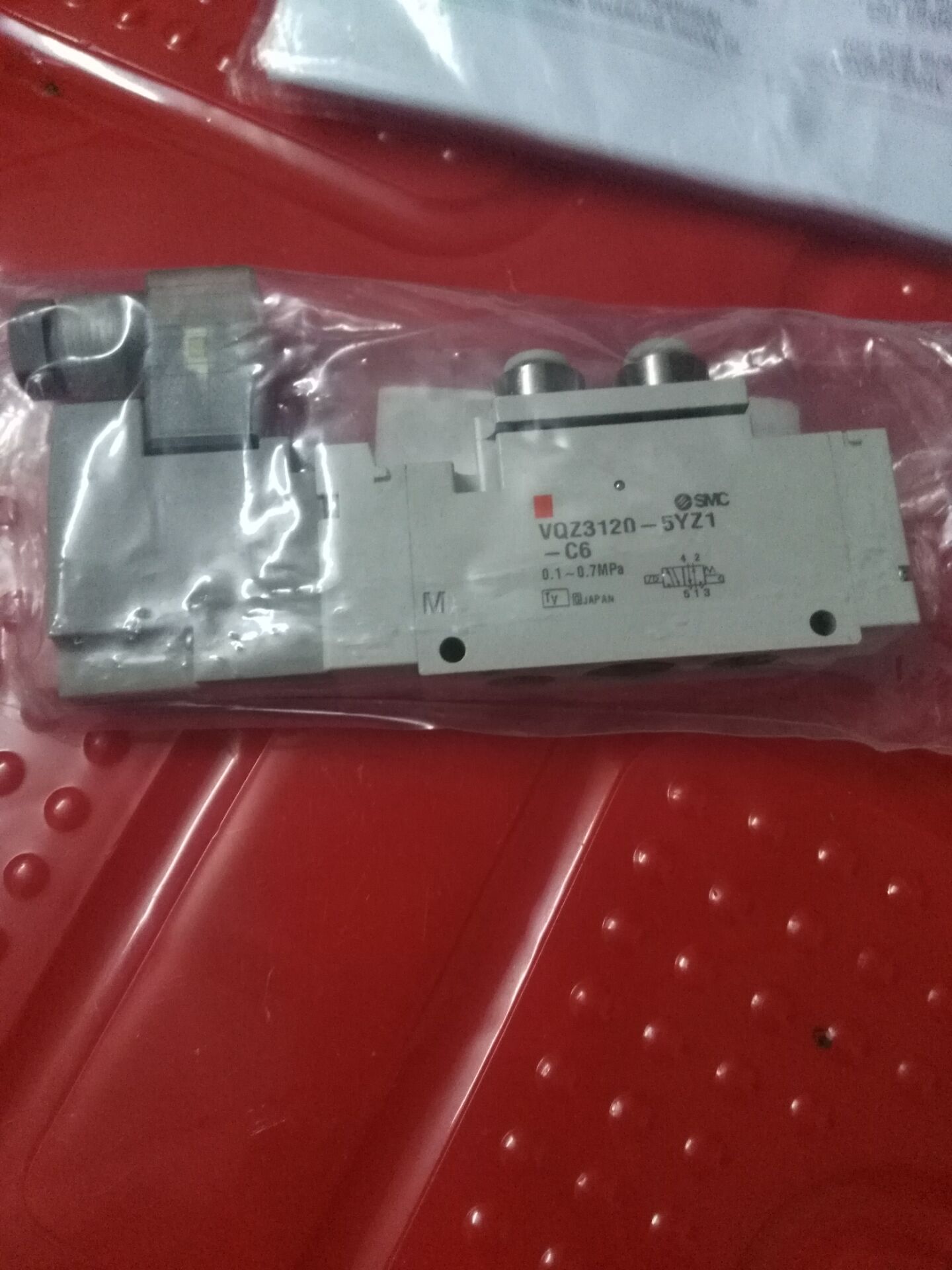 SMC原装进口 电磁阀VQZ3120-5YZ1-C6 大量现货