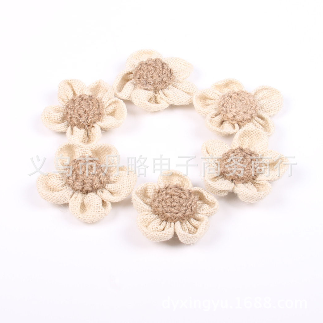 직경 8cm 흰 꽃 꽃잎