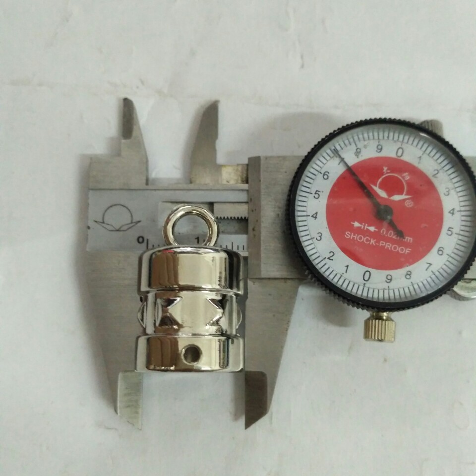 工厂价直销批发吊钟 绳带头 配件外18MM*20*孔13挂镀白镍