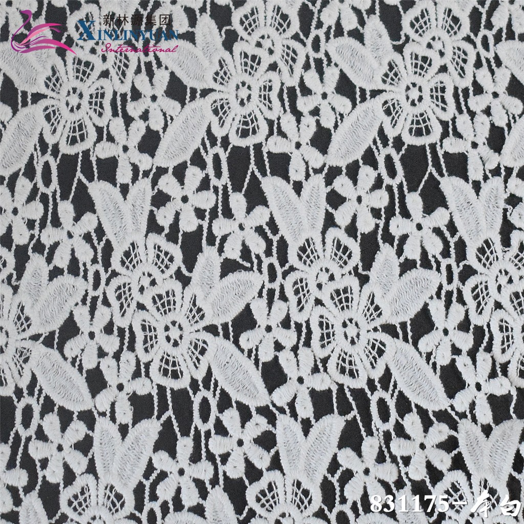 新品XY831175本白色镂空棉线水溶花边面料 满幅刺绣水溶花边