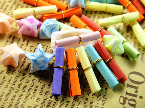 Wishing letter ring wholesale decorative colorful paper strips wishing bottle love letter roll paper creative small gift letter paper with iron ring