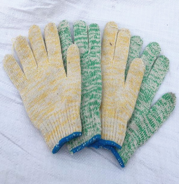 700克花纱线手套本白线加尼龙丝7针棉纱防护劳保线手纱批发