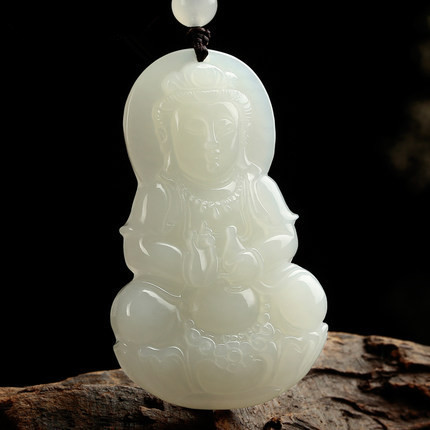 Jade Crafts Xinjiang Hetian Jade White Jade Guanyin Pendant Male Guanyin Bodhisattva Body Protecting Jade Pendant with Certificate