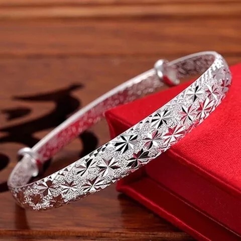 Golden silver alloy push-pull starry bracelet bracelet promotion small gift stall night market supply