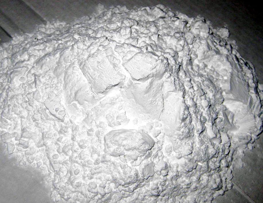 供应100目石英粉 硅微粉  白度高 含量99以上的细石英粉批发