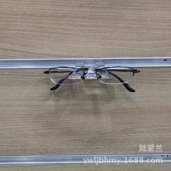 塑料上墙眼镜架万通板眼镜展示架眼镜店眼镜展示专用