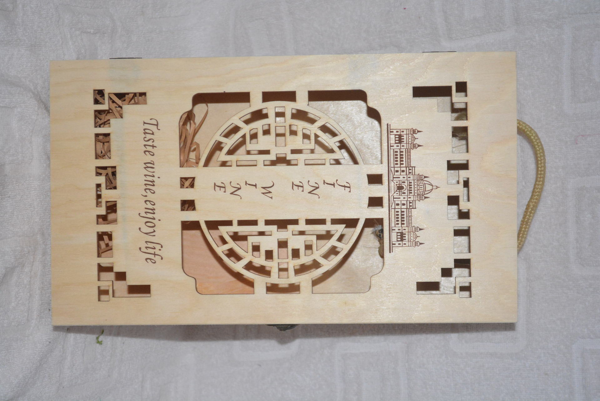 厂家供应新品红酒盒白酒盒高档红酒木盒镂空白酒礼盒木质酒盒