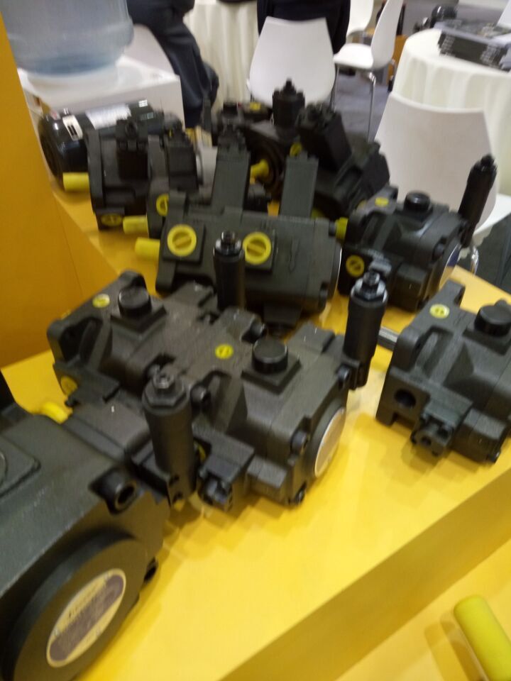 台湾HONOR钰盟油泵1PM5P04R  1PM5P05R  1PM5P01L